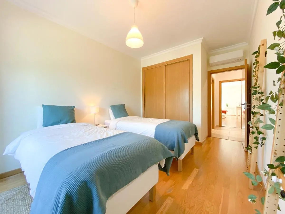 Meia-Praia Beach & Town Marina Apartment #1923 Lagos